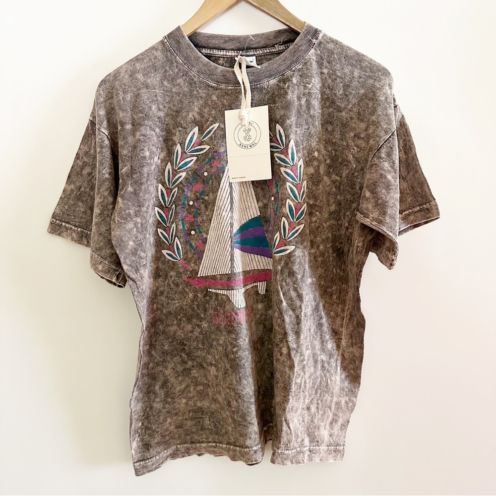 Urban Outfitters Urban renewal Vintage Bermuda tee